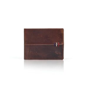 Men’s leather wallet – premium quality, compact design